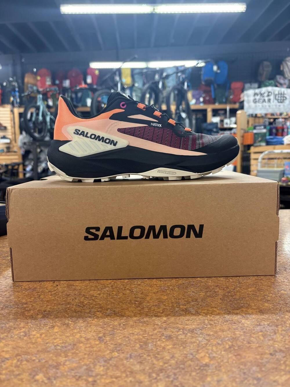 NEW SALOMON men's genesis shoes in bird of paradise